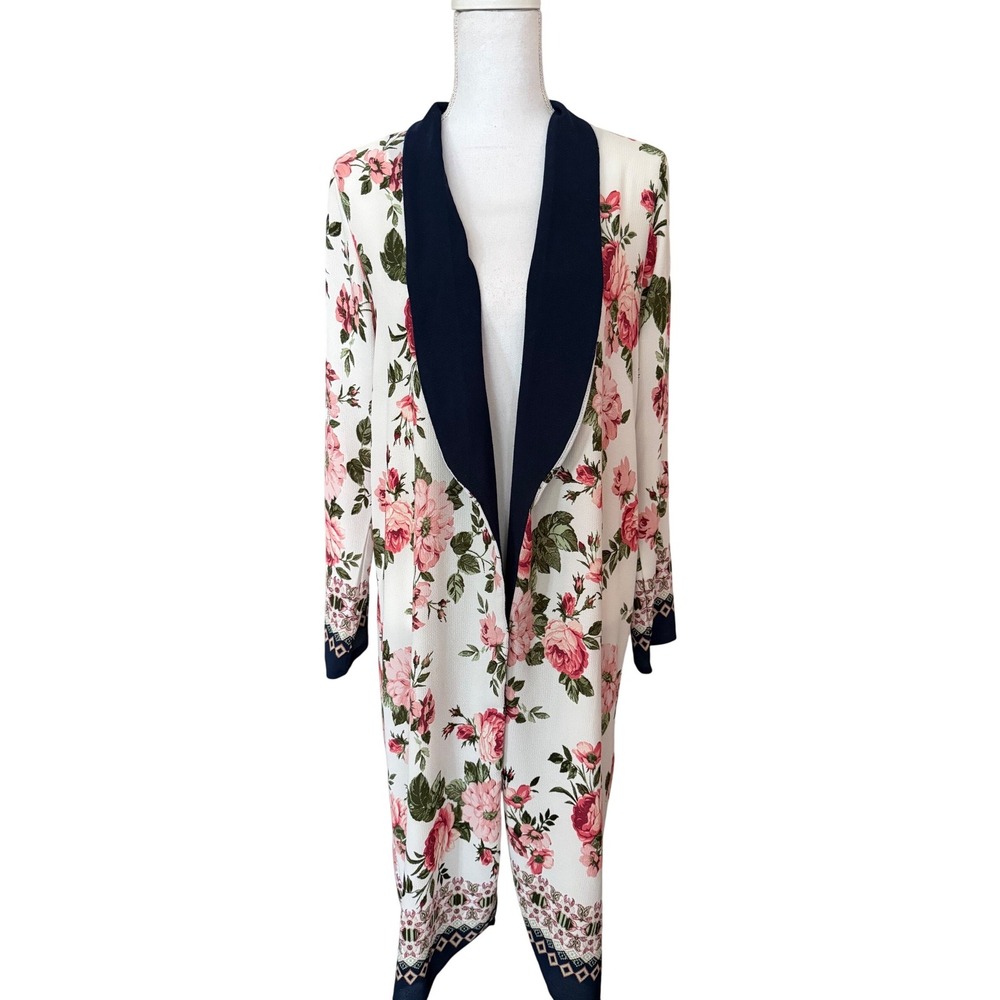 Kaii Los Angeles Floral Robe Kimono Women‎ Large *** Runs Small ***